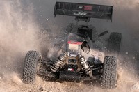 D8S - nowy spalinowy bagus od HPI